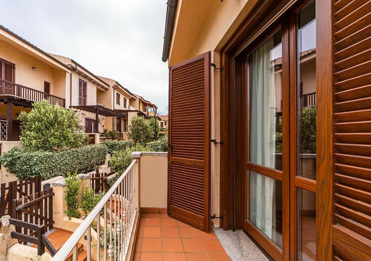 Pgs Immobiliare Srls Guardioli Mare Villetta A Schiera Vista Mare Con Terrazza E Posto Auto La Maddalena Daire La Maddalena (Sassari)